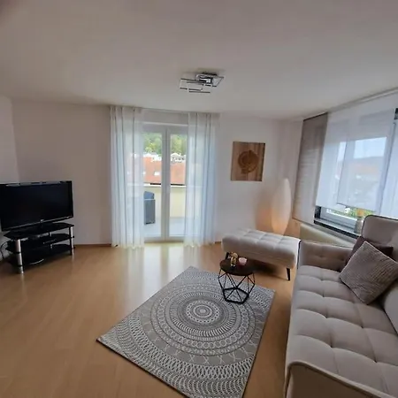 Vier Jahreszeiten * Burladingen